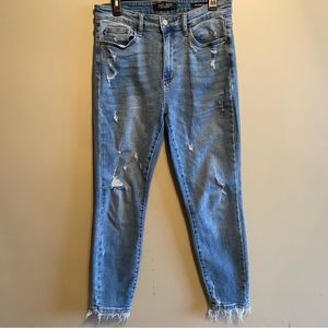 Judy Blue relaxed fit jeans